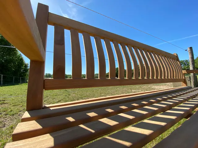 Banc de jardin en teck Dordogne 180 cm – photo 2